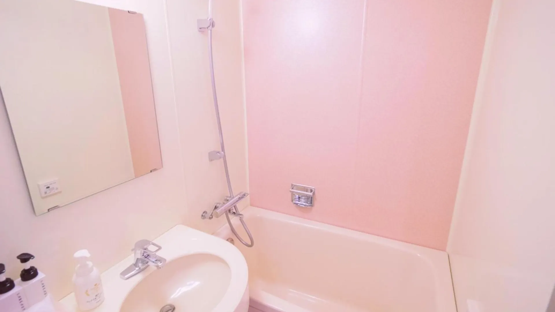 Hotel Shin Osaka / Vacation Stay 81522